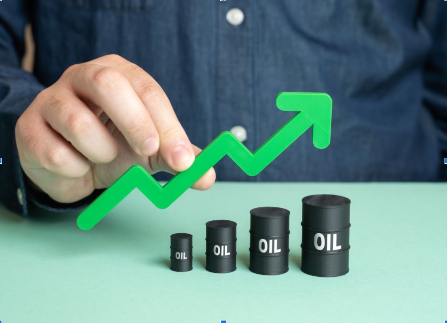 Can One Oil Price Swing Change Your Royalty Checks Overnight?