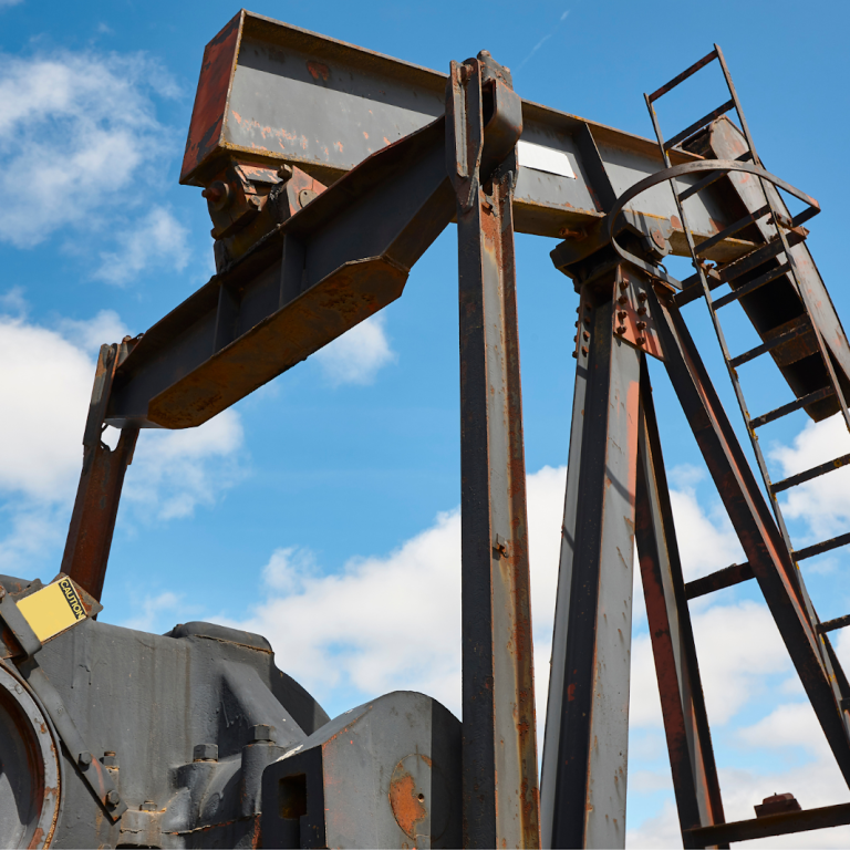 Advertisement for selling mineral rights, featuring text and graphics related to property and land ownership